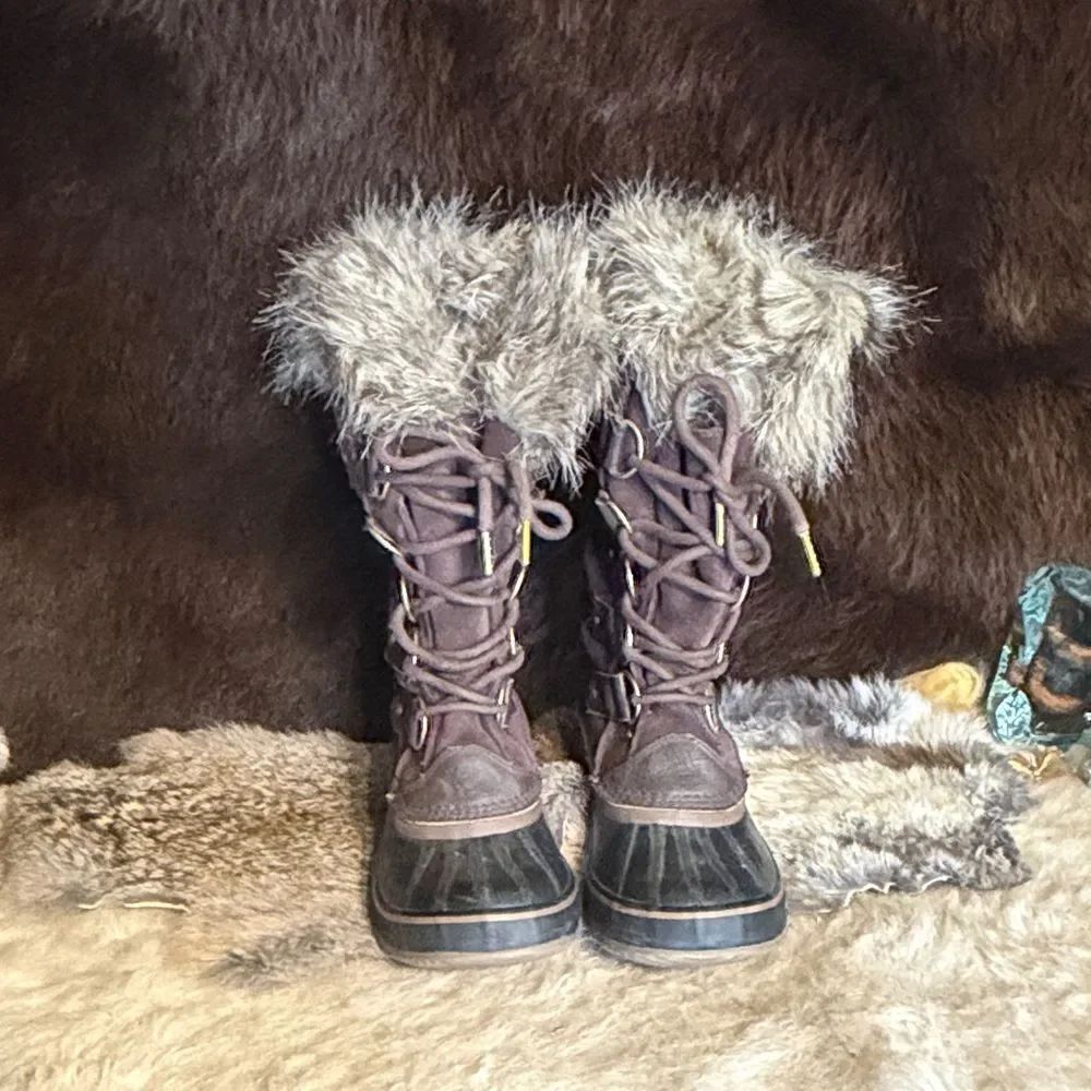Sorel Brown Faux Fur-Trim Winter Lace-Up Boots 8.5 (BK7)